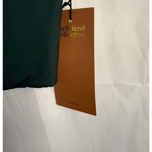 Girlfriend‎ Collective Paloma Racerback Sports Bra Medium (Green) NEW - Picture 8 of 9